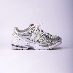 New Balance 1906R